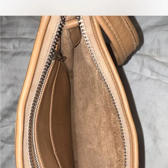 Vintage Coach 9966 Legacy Zip - Picture 5 of 7